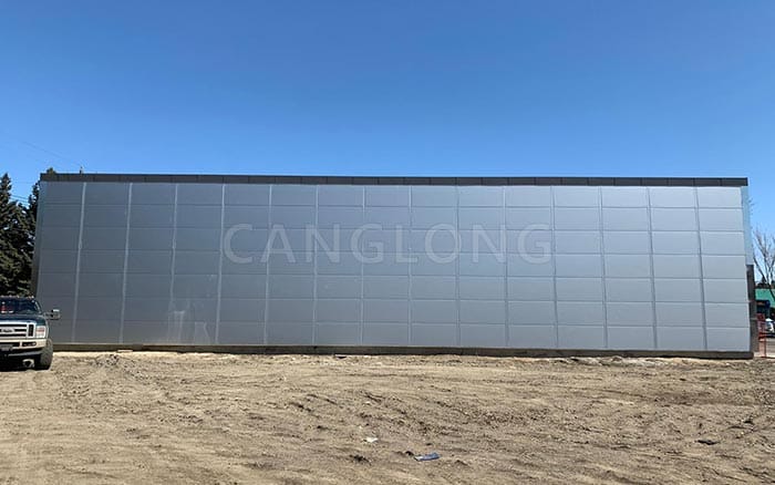 Canadian factory building with PU panels