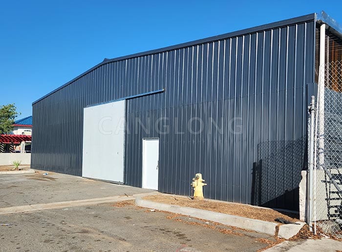 prefabricated steel warehouse