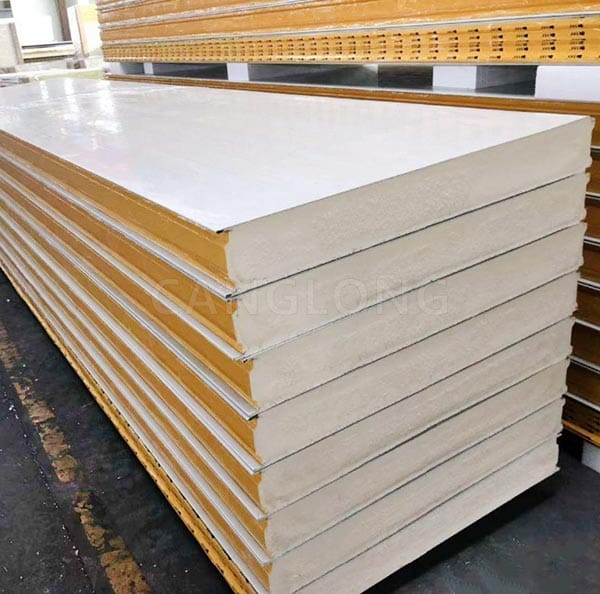 PUR sandwich panels
