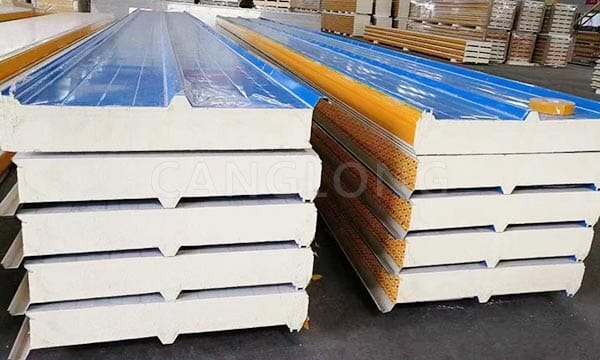 PUR sandwich panels
