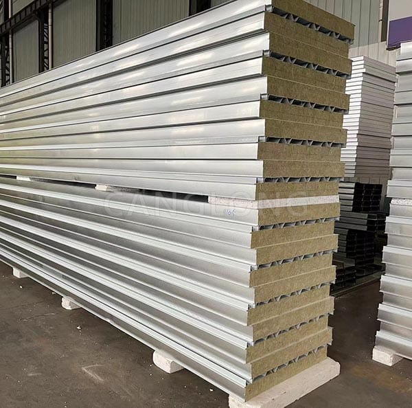 building sandwich panels