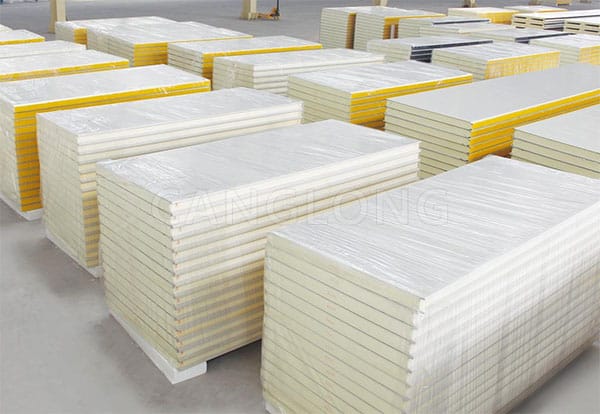 PUF sandwich panels