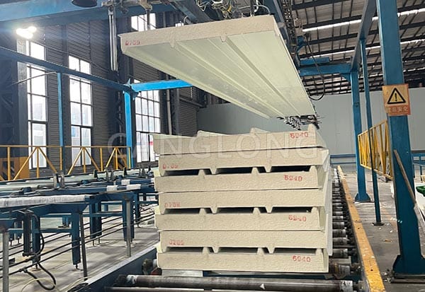 PU sandwich panels