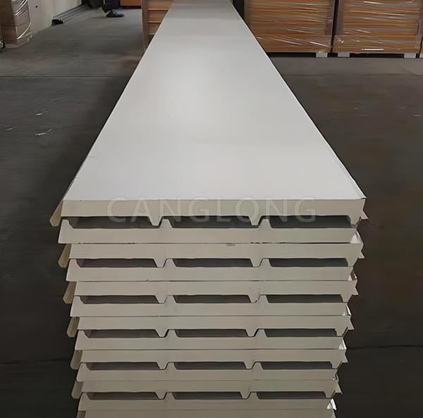 PUF insulation sandwich panel