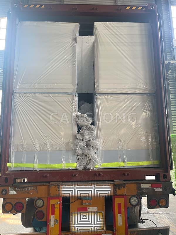 USA 50mm polyurethane wall panels packed and shipped USA 50mm polyurethane wall panels packed and shipped