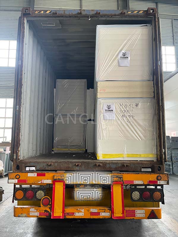 100mm thickness PUF wall panels shipped to Canada 100mm thickness PUF wall panels shipped to Canada