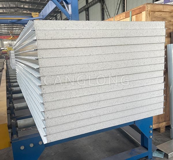 EPS insulation metal panels