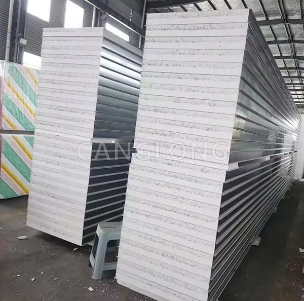 How to build a food factory of more than 3,000㎡ using EPS sandwich panels?