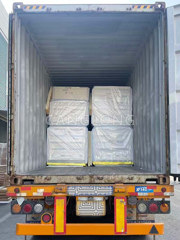 PU roof panels and wall panels shipment