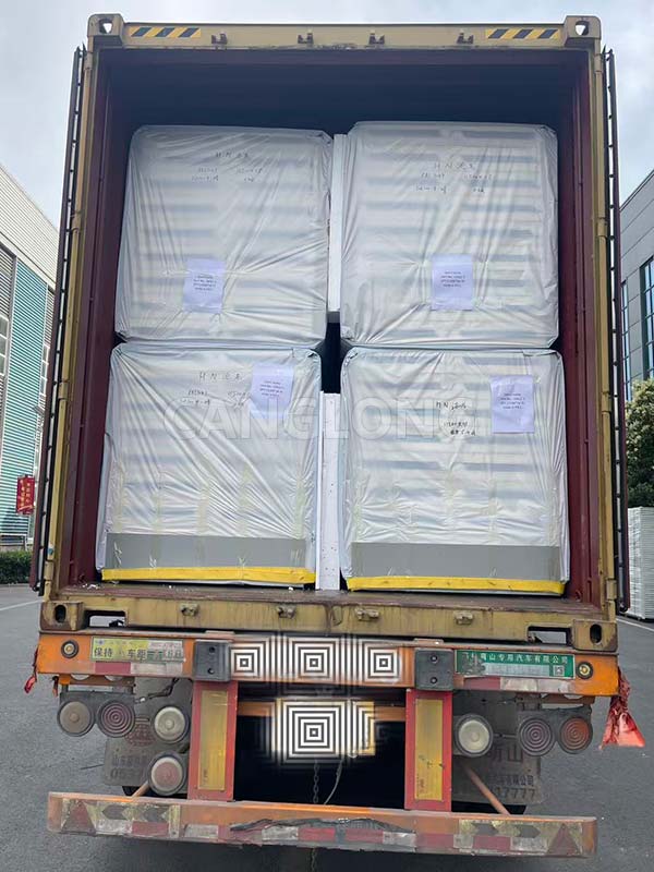 50mm PUF roof insulation panels shipment
